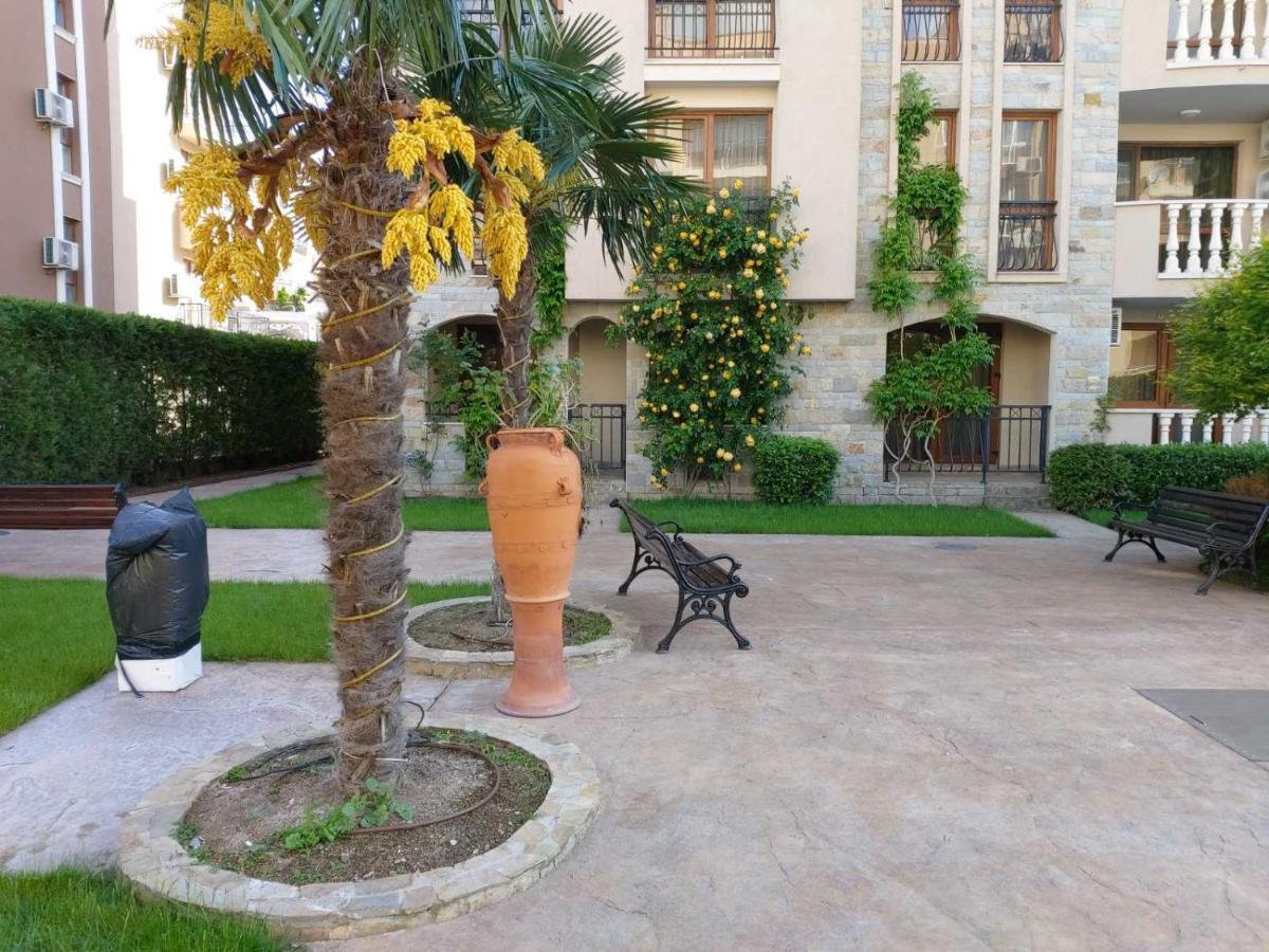 Cascadas Studio Apartment Sunny Beach Exterior photo